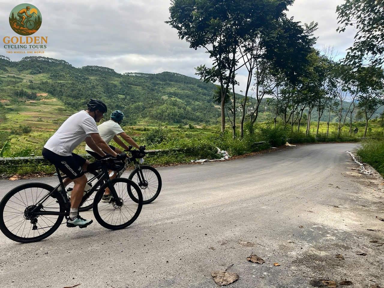 Northern Vietnam Cycling Tour: 8-Day Epic Ha Giang Loop Adventure